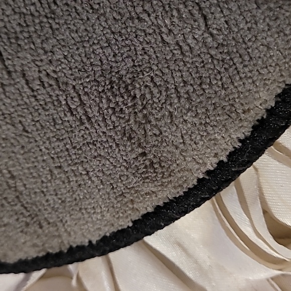 Pet Feeding Mat Grey Non Slip Mat / Placemat Mat - New.. - Picture 6 of 7